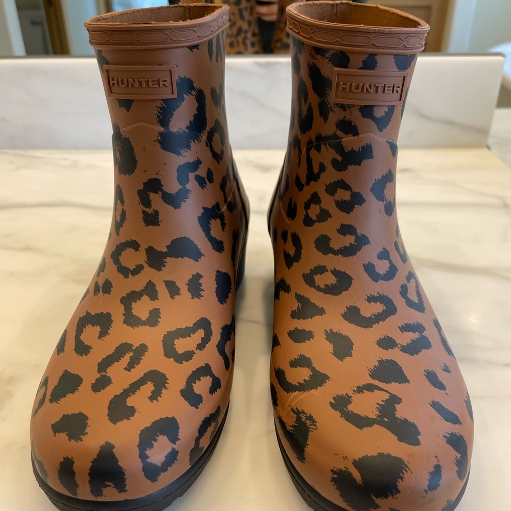 Hunter cheetah rain boots